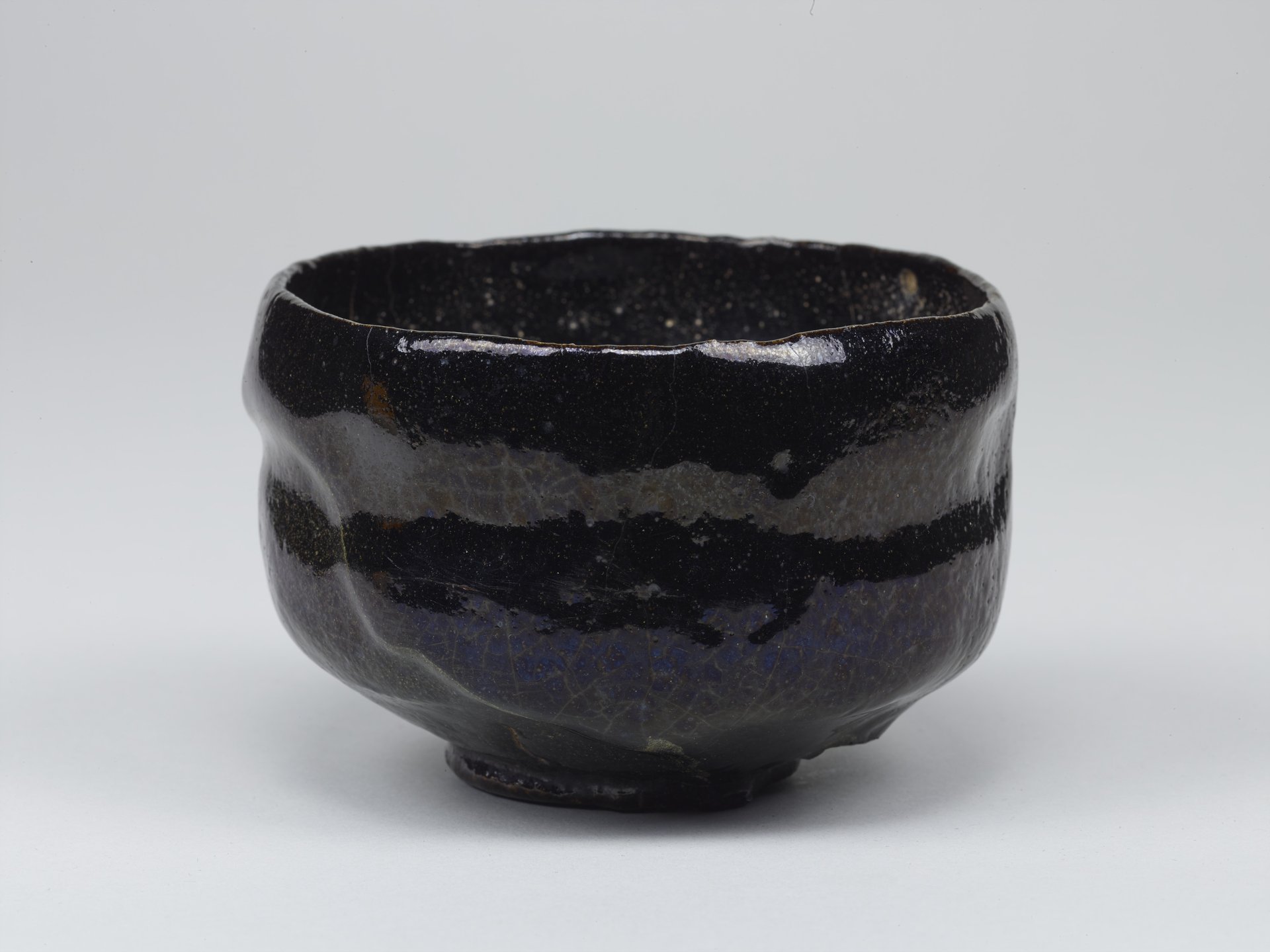 黒楽茶碗（東京国立博物館）